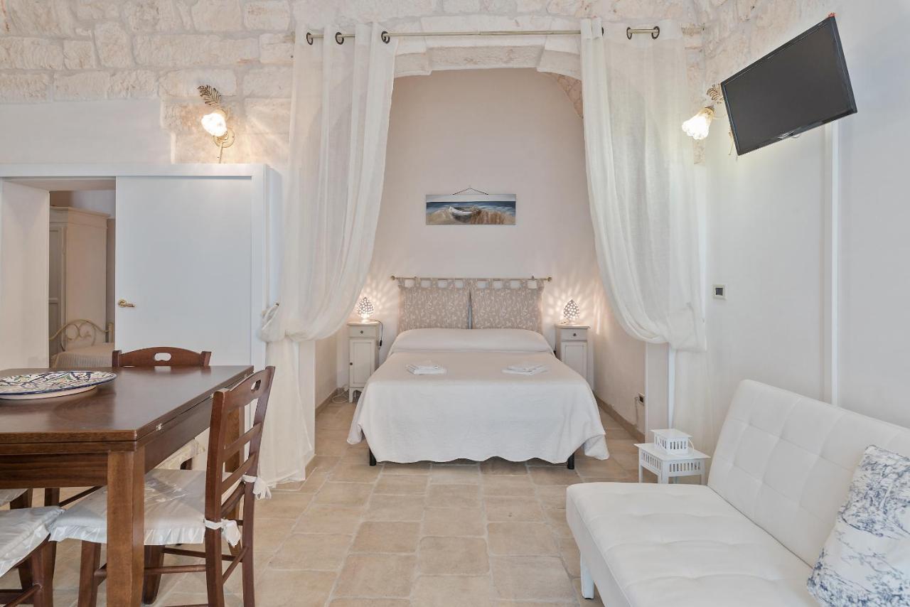 White House Flats & Studios Ostuni Exterior foto